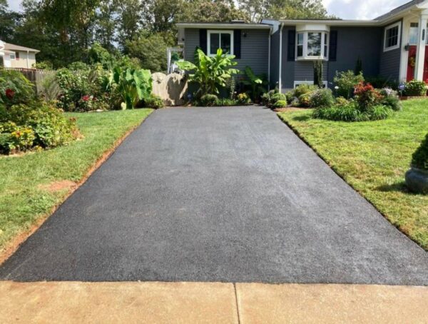 Asphalt Driveway (3)